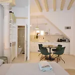 Modern And Cozy Rovinj Old Town Apartments - Studio Apartment