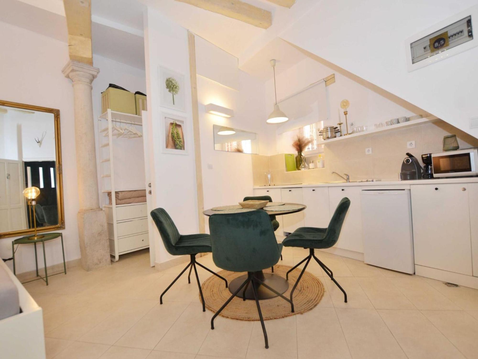 Modern And Cozy Old Town - Apartman *